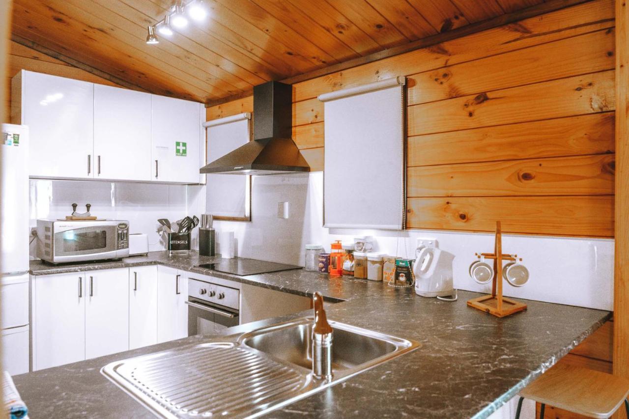 Comfortable Cosy Retreat روتوروا المظهر الخارجي الصورة