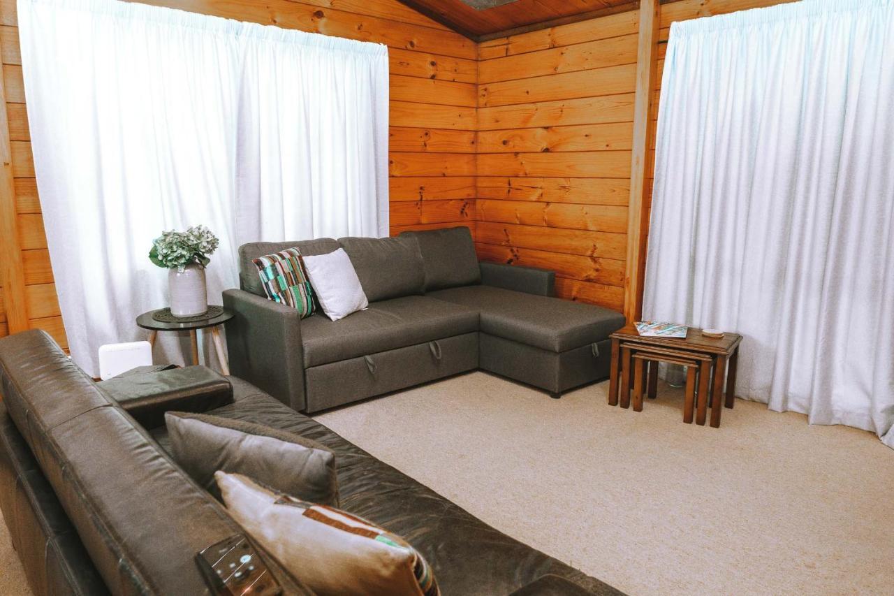 Comfortable Cosy Retreat روتوروا المظهر الخارجي الصورة