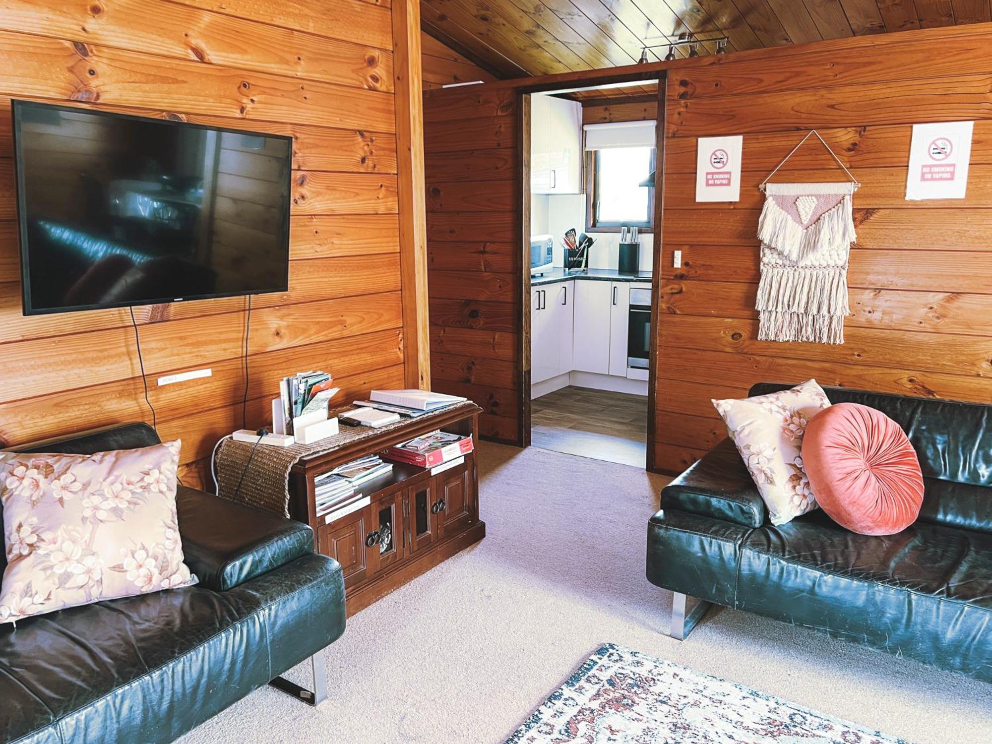Comfortable Cosy Retreat روتوروا المظهر الخارجي الصورة